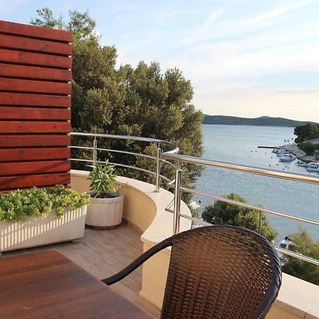 Apartments Time Off Zaboric Bagian luar foto